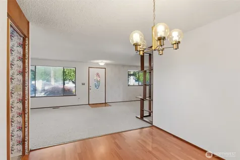 25248 111th Avenue SE Kent WA 98030