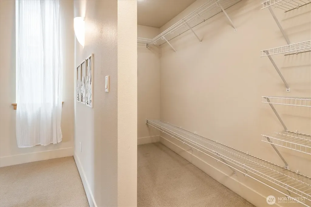 2363 S Mcclellan Street Seattle WA 98144