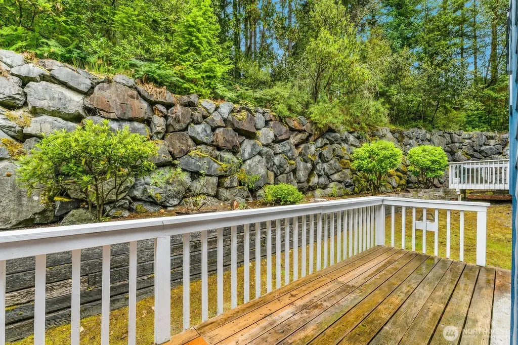 1319 NW Slate Lane Silverdale WA 98383