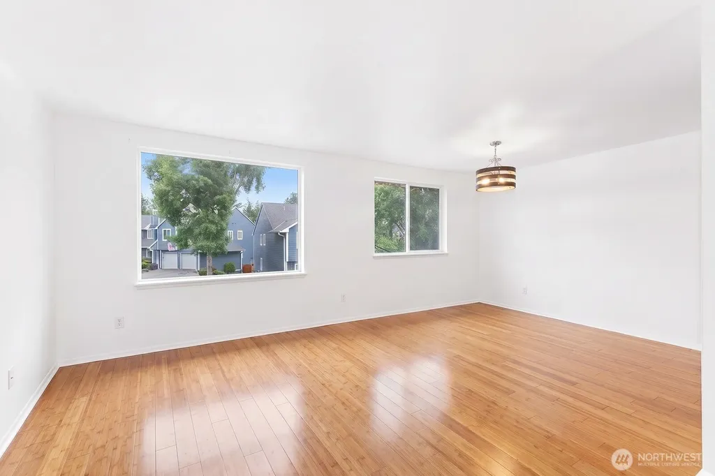 1319 NW Slate Lane Silverdale WA 98383