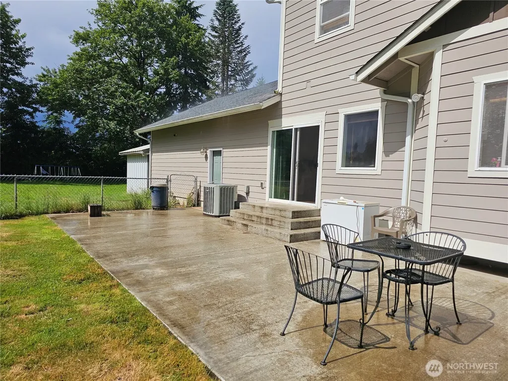 55 Allen Road Elma WA 98541