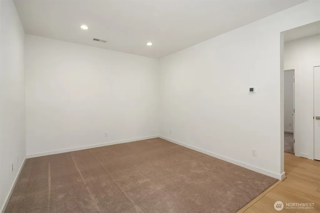 25502 204th Place SE Covington WA 98042