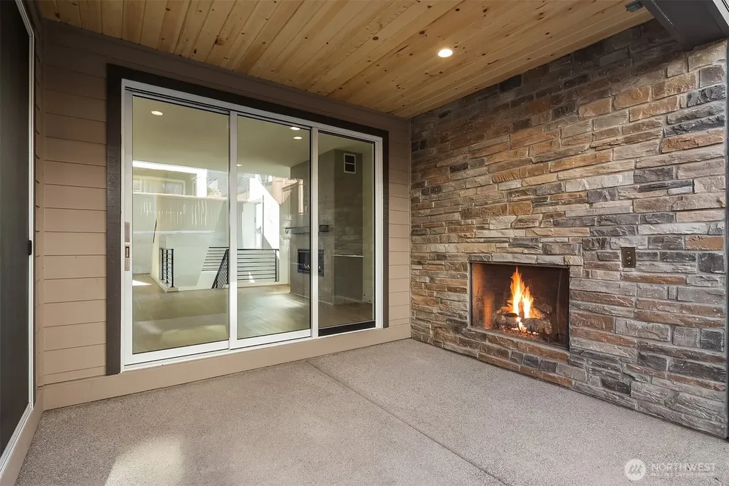 25502 204th Place SE Covington WA 98042