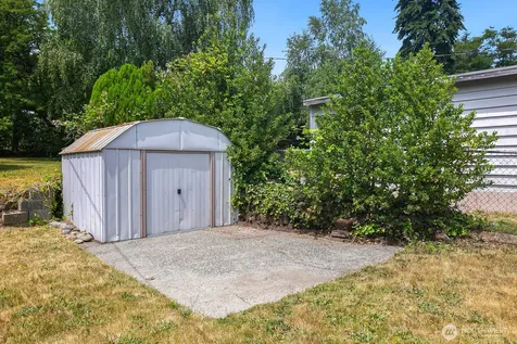 15513 8th Avenue NE Shoreline WA 98155