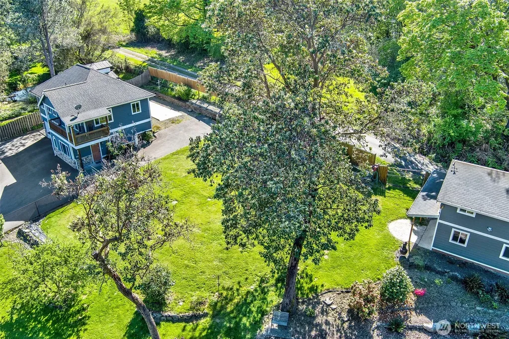 2608 142nd Avenue SW Lakebay WA 98349