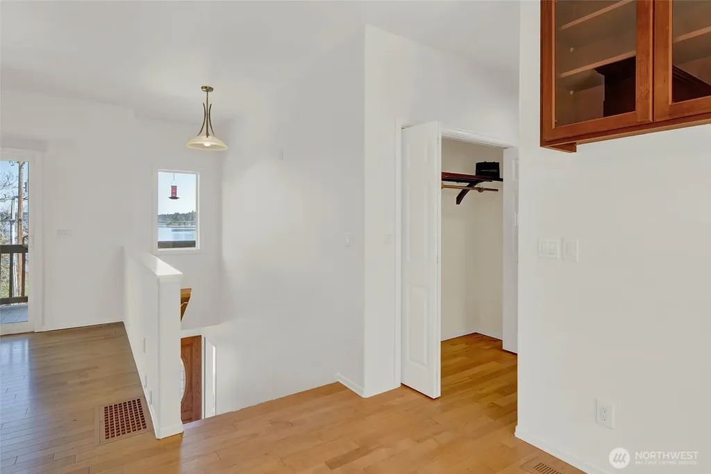 2608 142nd Avenue SW Lakebay WA 98349