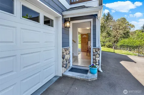 2608 142nd Avenue SW Lakebay WA 98349