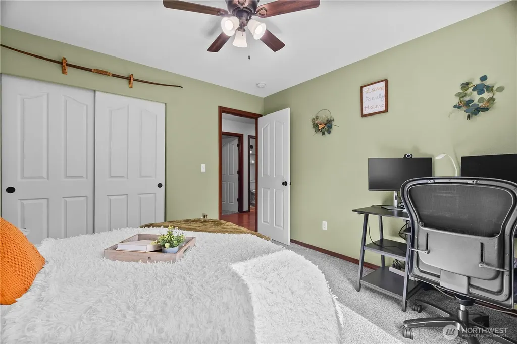 5130 180th Trail SW Rochester WA 98579