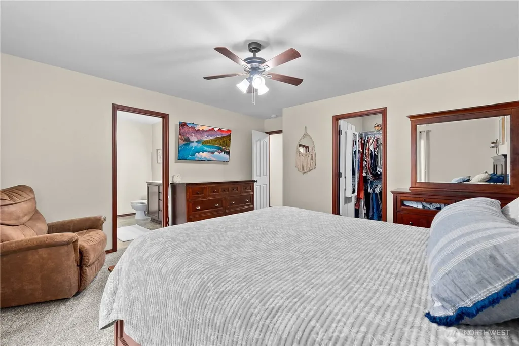 5130 180th Trail SW Rochester WA 98579