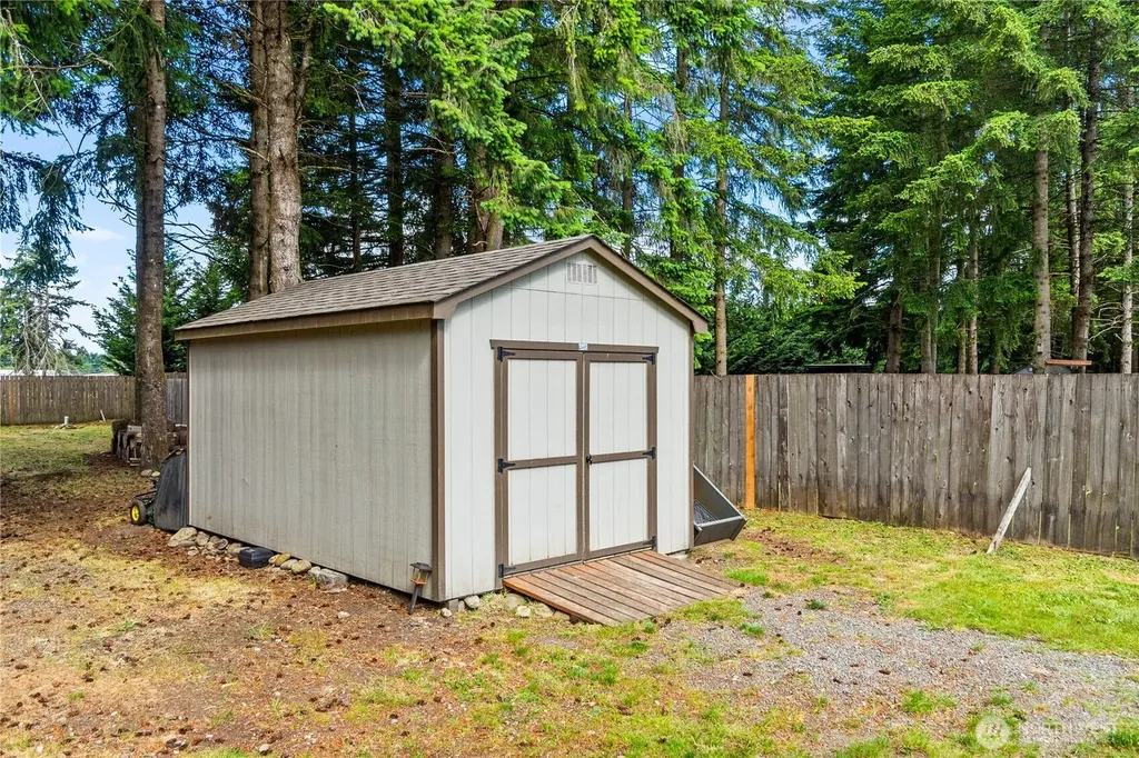 5130 180th Trail SW Rochester WA 98579