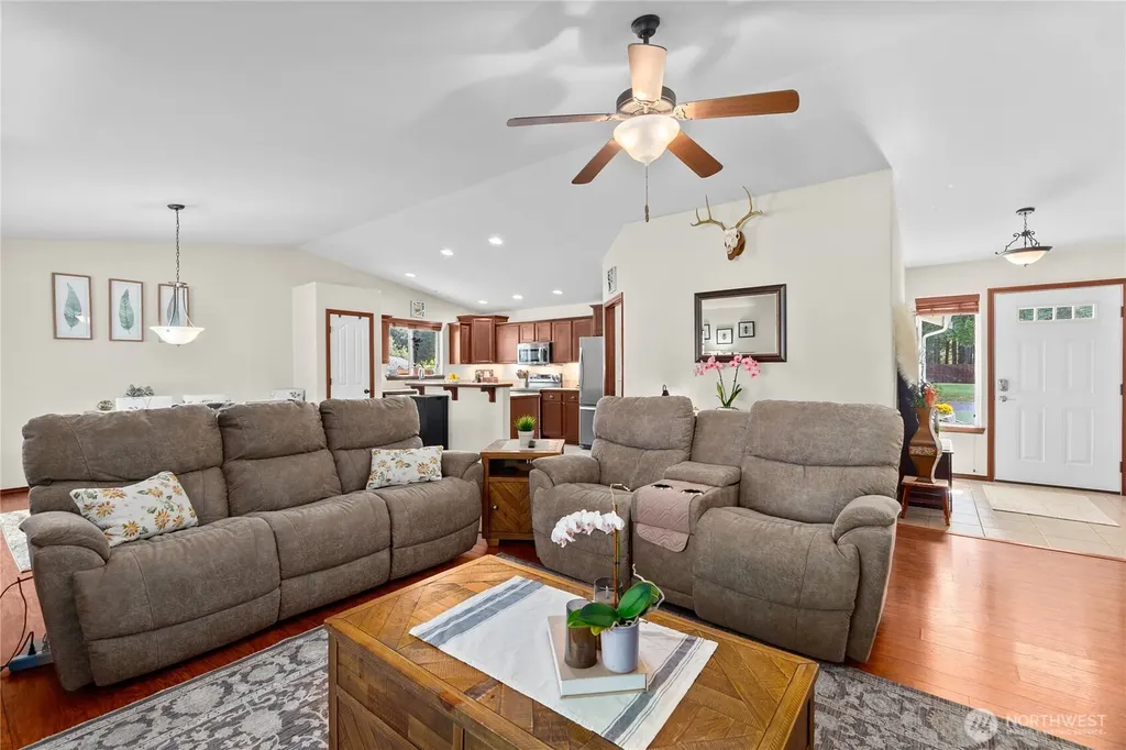 5130 180th Trail SW Rochester WA 98579