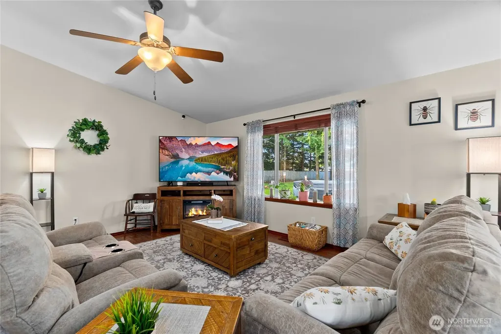 5130 180th Trail SW Rochester WA 98579