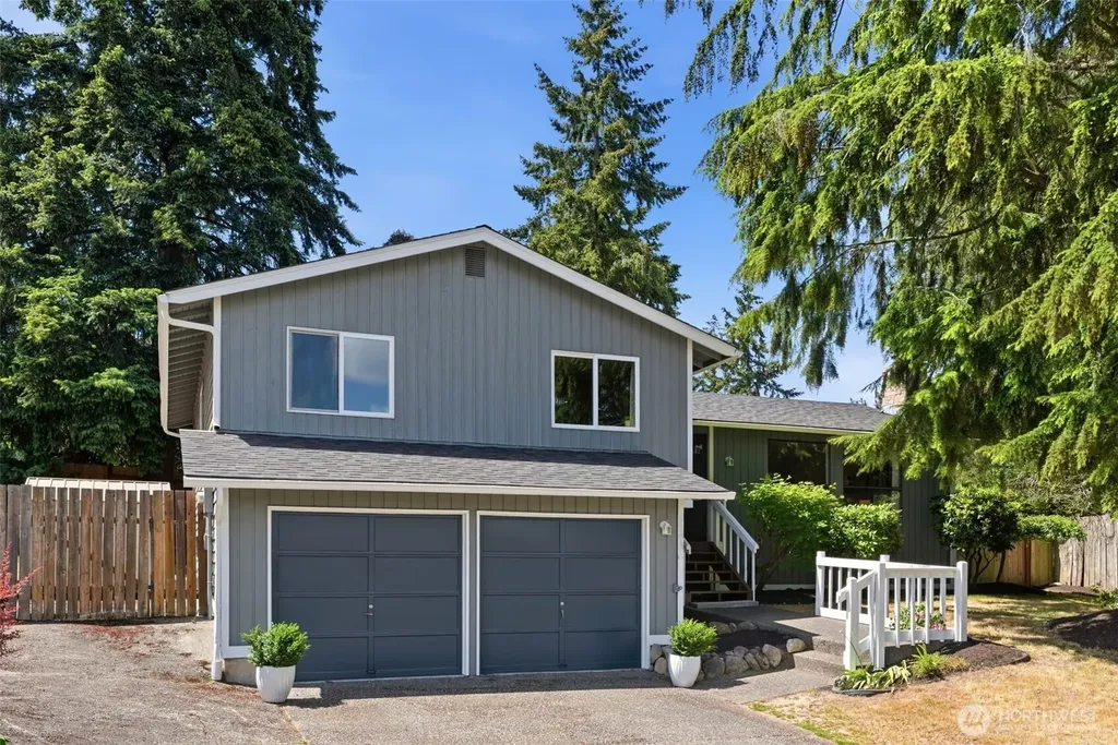 33709 28th Avenue SW Federal Way WA 98023
