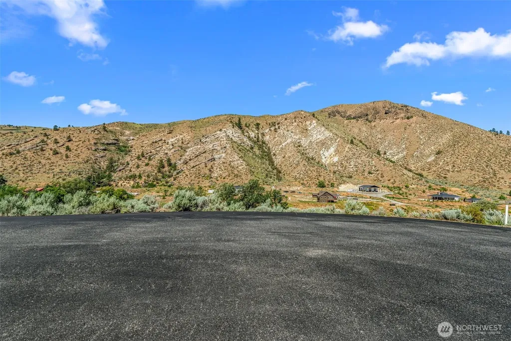 159 Southridge Court Wenatchee WA 98801