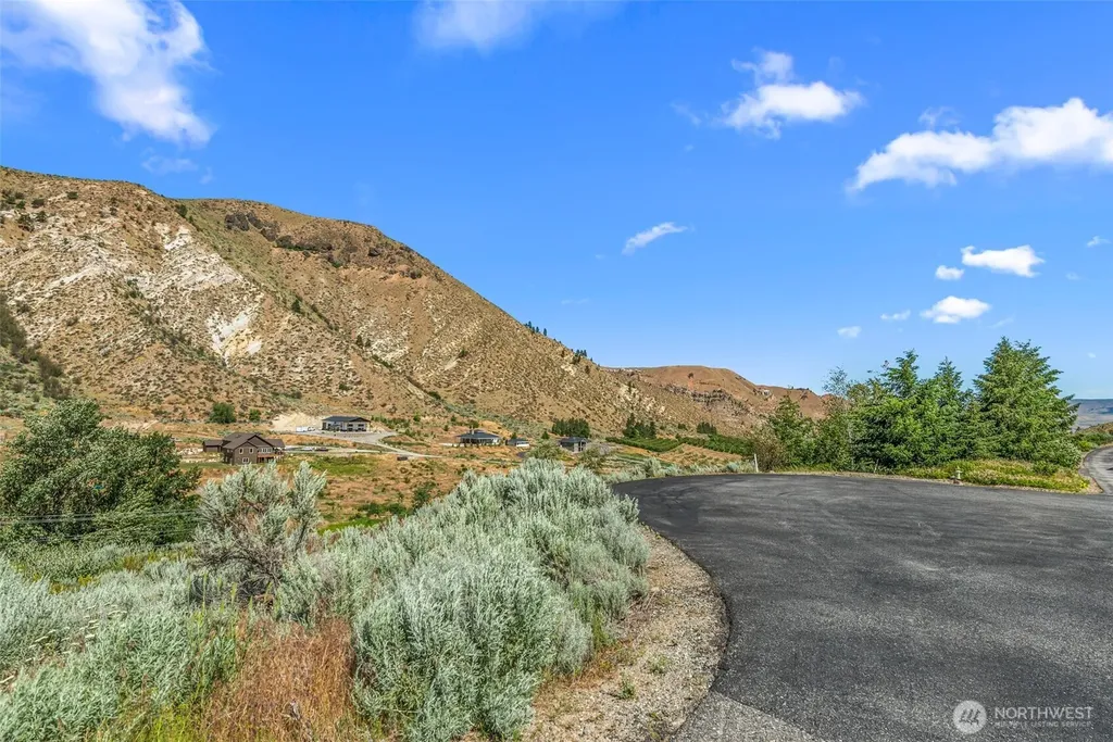 159 Southridge Court Wenatchee WA 98801