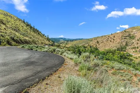 159 Southridge Court Wenatchee WA 98801