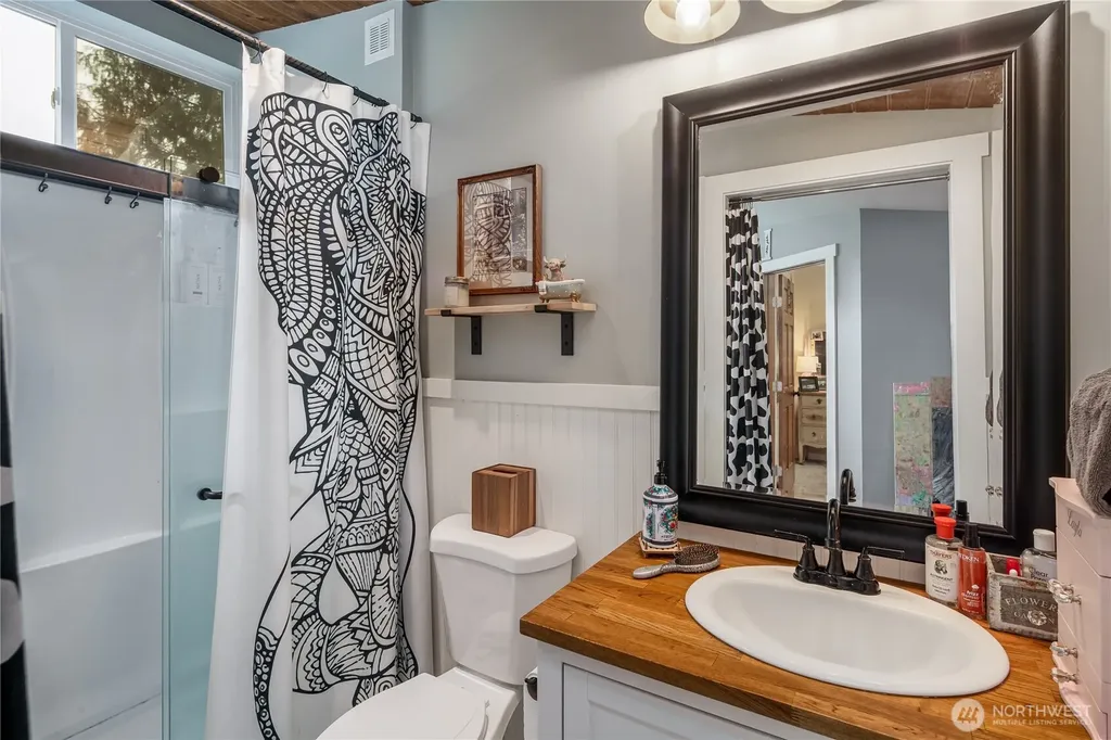 315 Solar Way Camano Island WA 98282