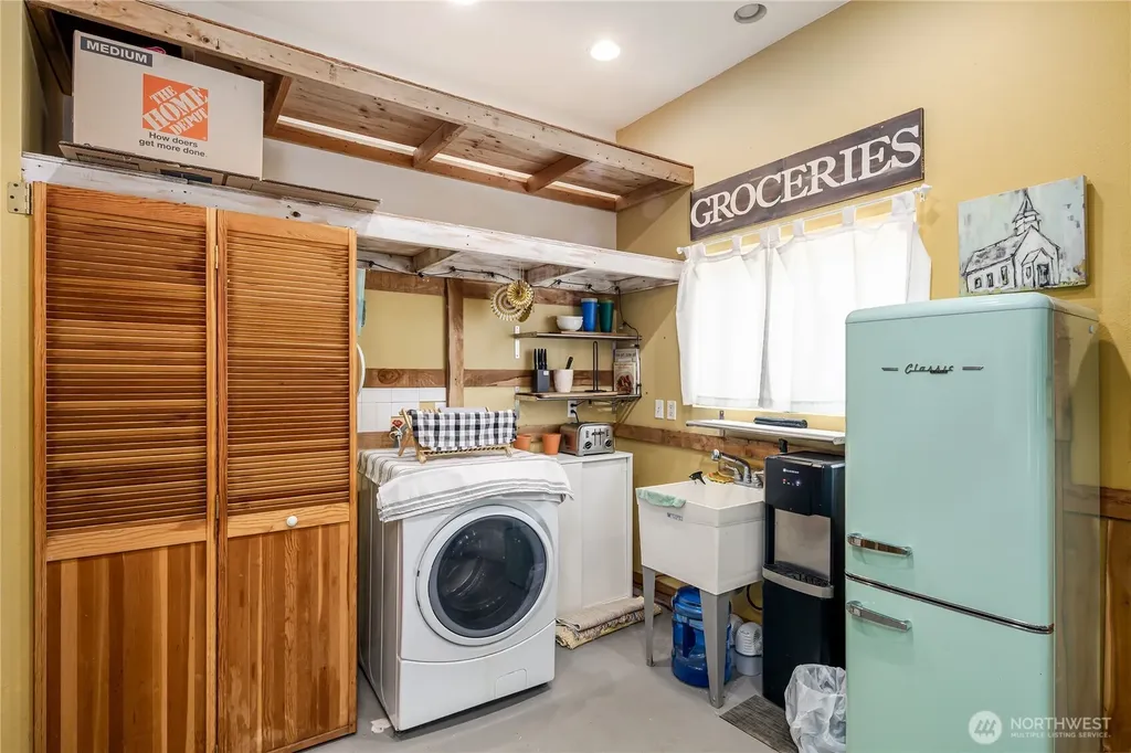 315 Solar Way Camano Island WA 98282