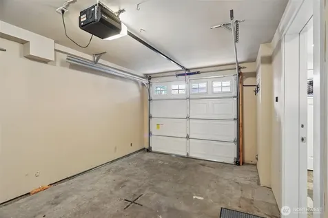 938 NW 51st Street Seattle WA 98107