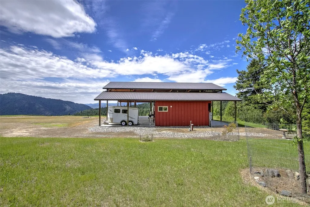 3610 Breckenridge Road Rice WA 99167