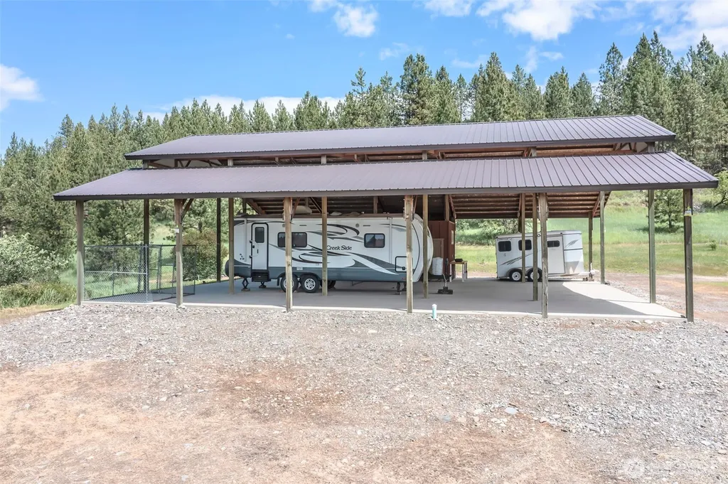 3610 Breckenridge Road Rice WA 99167