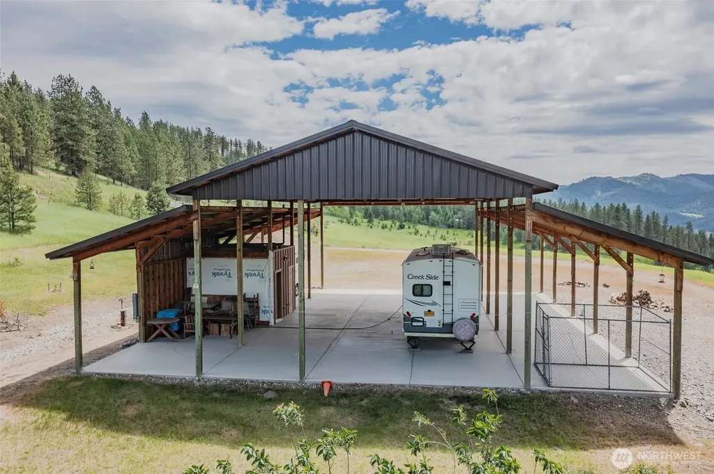3610 Breckenridge Road Rice WA 99167