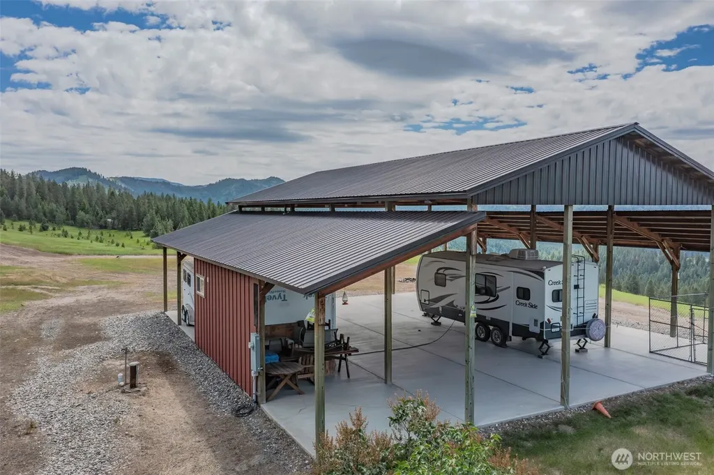 3610 Breckenridge Road Rice WA 99167