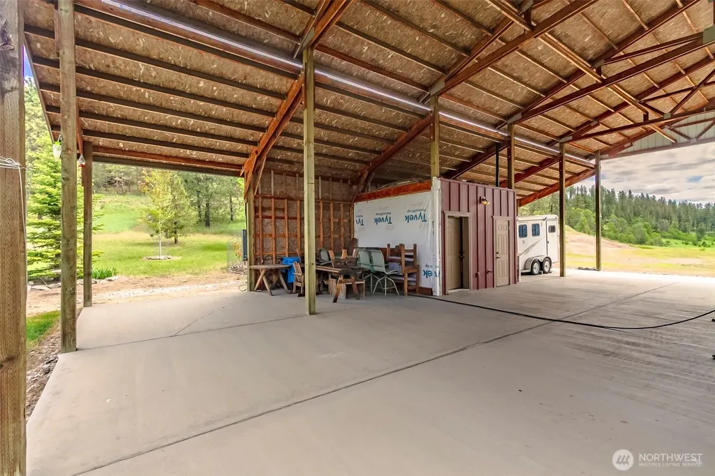 3610 Breckenridge Road Rice WA 99167