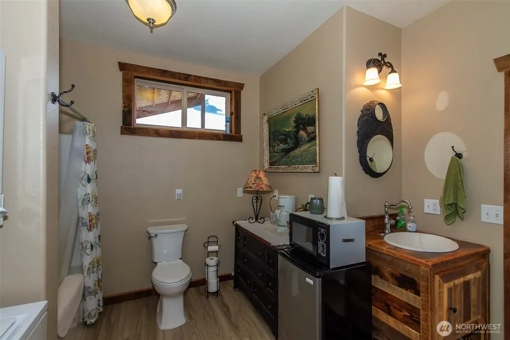3610 Breckenridge Road Rice WA 99167