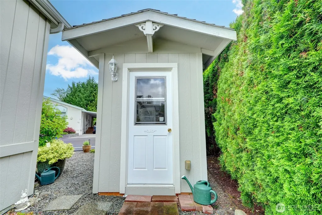 14727 43rd Avenue NE Marysville WA 98271