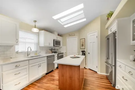 14727 43rd Avenue NE Marysville WA 98271