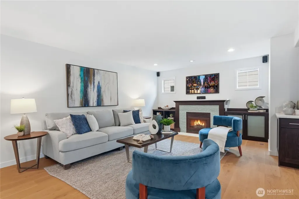 18 167th Place SW Bothell WA 98012