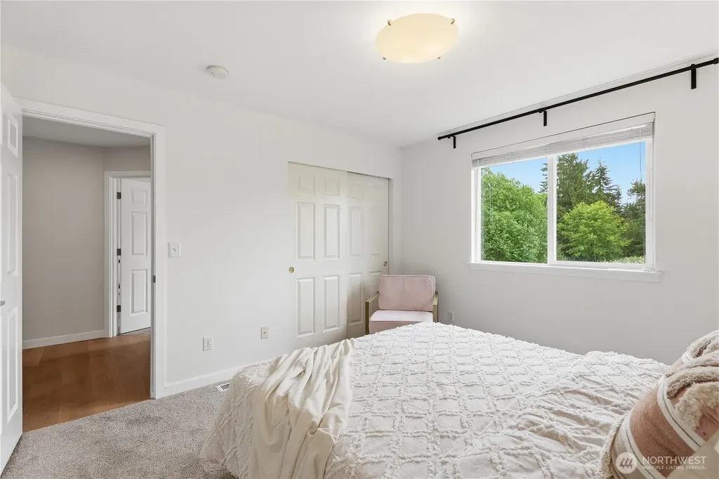 18 167th Place SW Bothell WA 98012