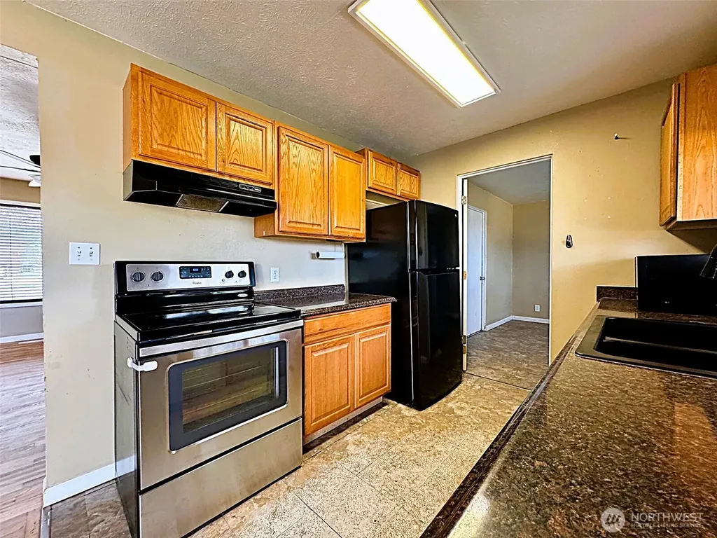 1103 S Evergreen Drive Moses Lake WA 98837