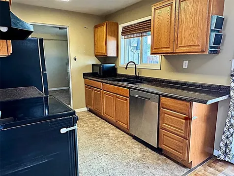 1103 S Evergreen Drive Moses Lake WA 98837