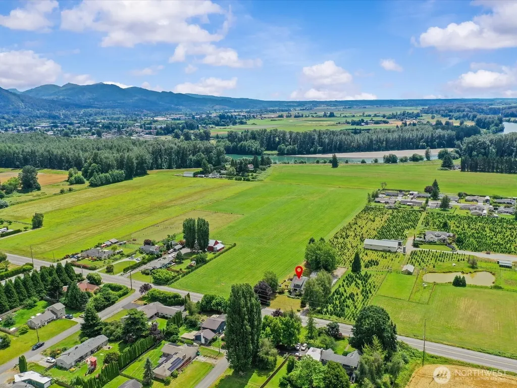 17734 Mclean Road Mount Vernon WA 98233
