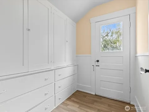 17734 Mclean Road Mount Vernon WA 98233