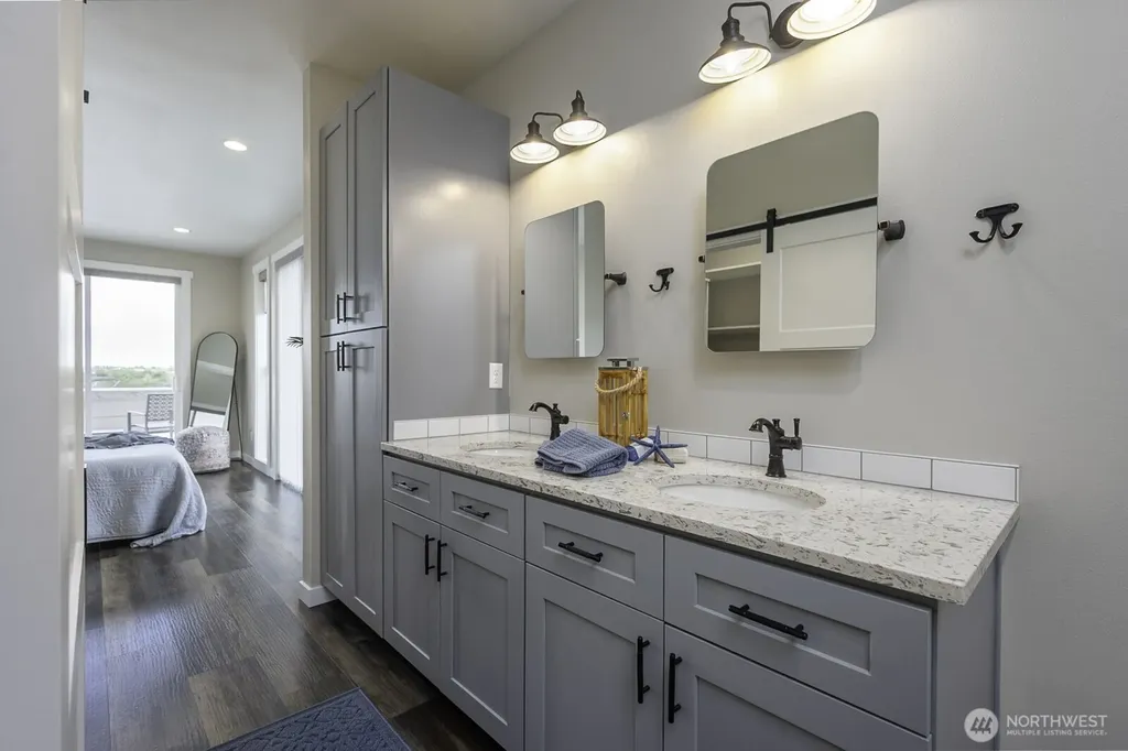 1300 W Marina Drive Moses Lake WA 98837