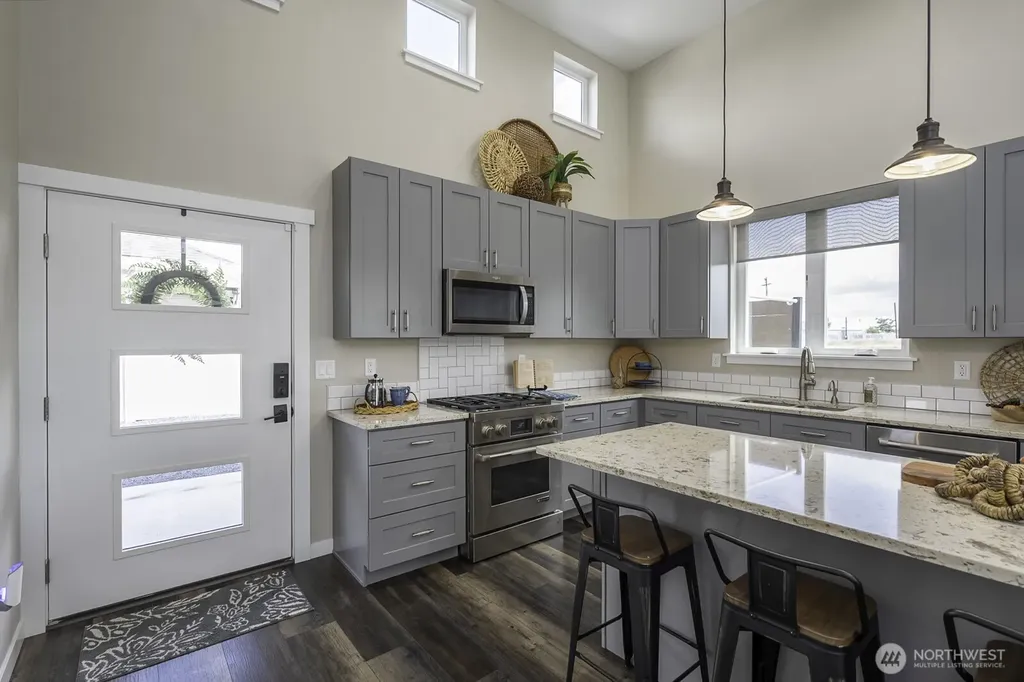 1300 W Marina Drive Moses Lake WA 98837