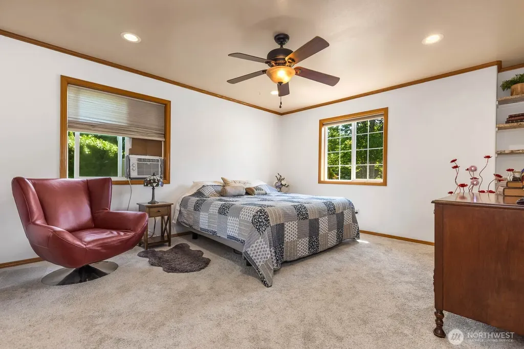 21212 89th Avenue NE Arlington WA 98223