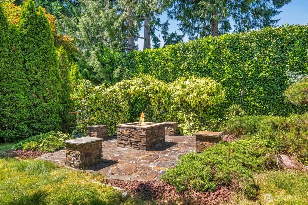 6215 145th Street SE Everett WA 98208