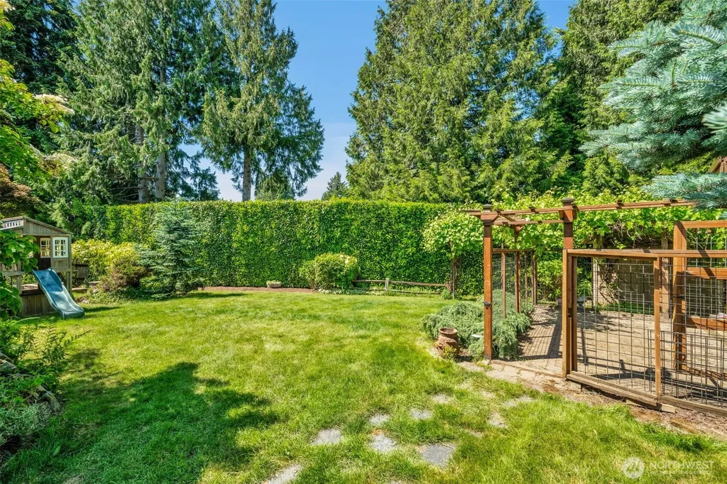 6215 145th Street SE Everett WA 98208
