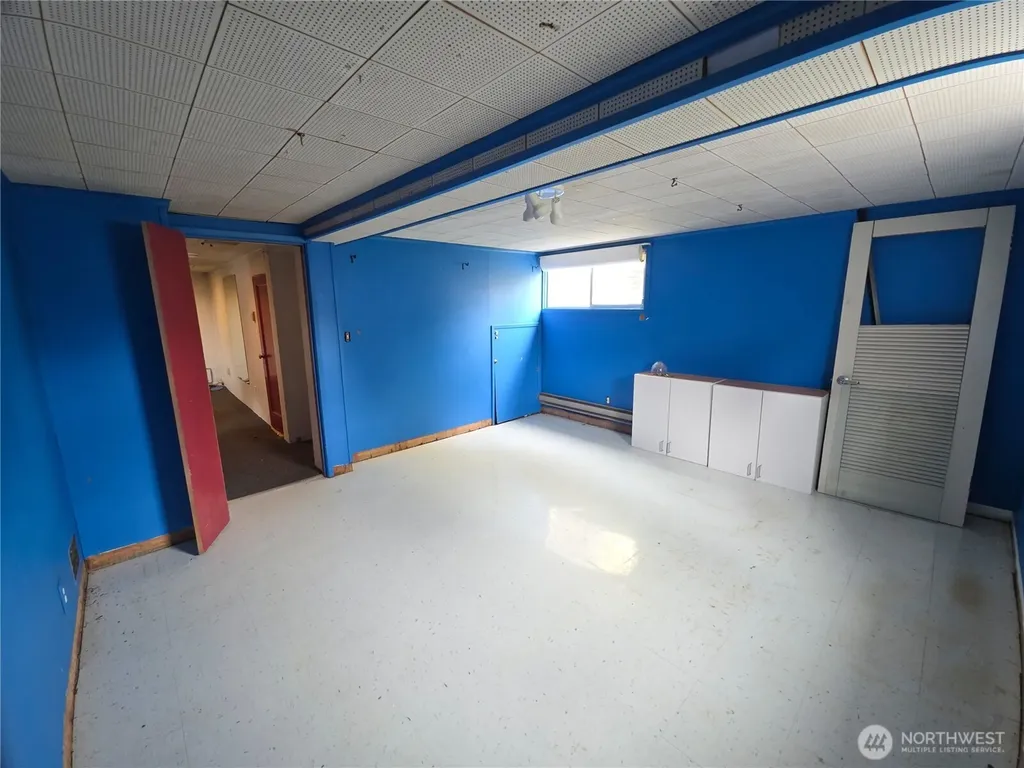 2016 W 6th Aberdeen WA 98520