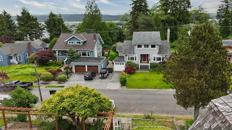 2016 W 6th Aberdeen WA 98520