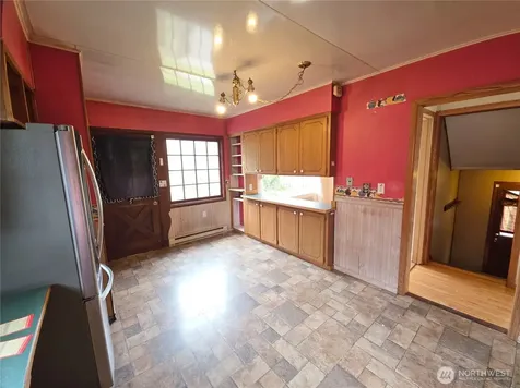2016 W 6th Aberdeen WA 98520