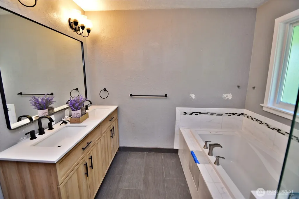 4830 Beverly Drive NE Olympia WA 98516