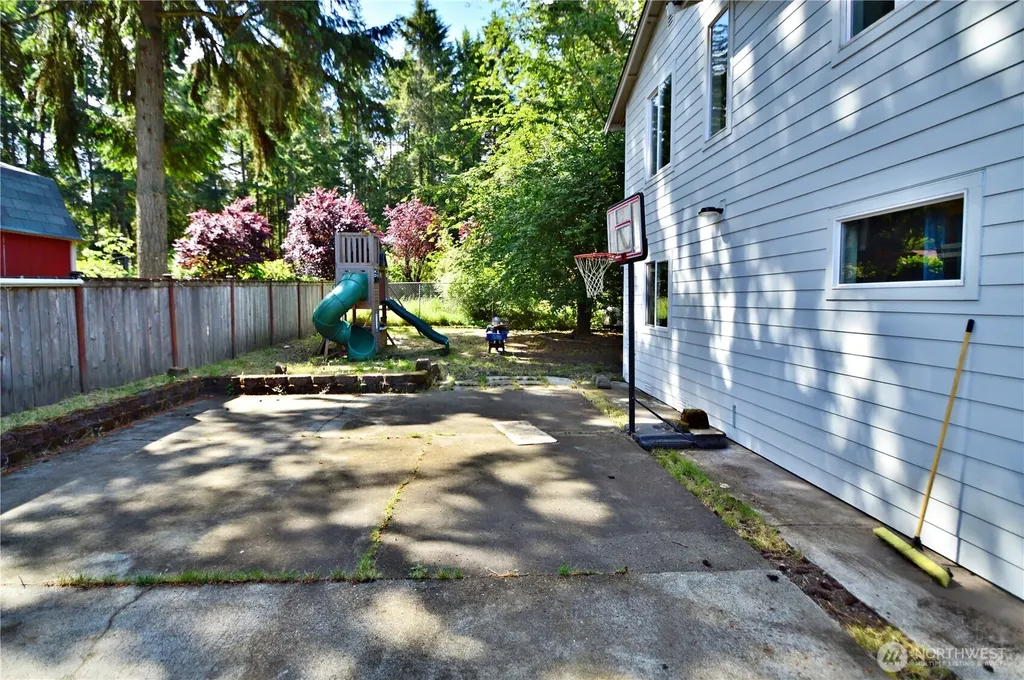 4830 Beverly Drive NE Olympia WA 98516