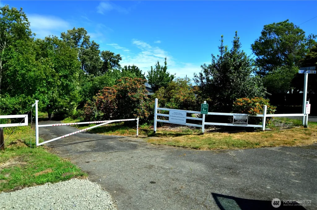 4830 Beverly Drive NE Olympia WA 98516