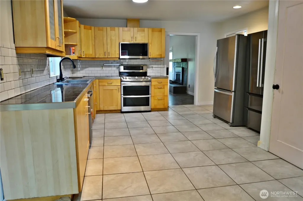 4830 Beverly Drive NE Olympia WA 98516