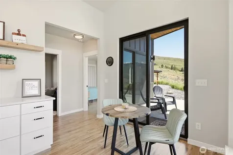 88 Cowboy Road Methow WA 98846
